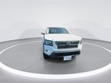 Used 2022 Nissan Frontier SV image 3