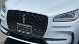 New 2025 Lincoln Corsair Reserve w/ Equipment Group 202A image 5
