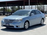 Used 2012 Toyota Avalon Limited image 3