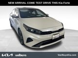 Used 2022 Kia Forte LXS image 3