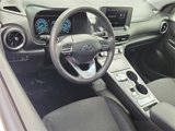 Certified 2022 Hyundai Kona SEL w/ Convenience Package image 2