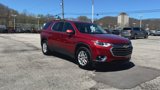 Used 2020 Chevrolet Traverse LT image 2