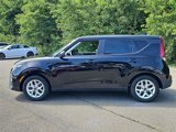Certified 2022 Kia Soul LX w/ Technology Package image 4