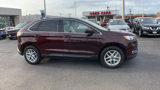 Used 2021 Ford Edge SEL w/ Convenience Package image 3