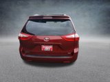Used 2017 Toyota Sienna XLE image 5