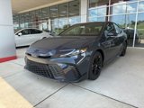 New 2025 Toyota Camry SE image 3
