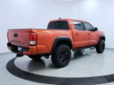 Used 2017 Toyota Tacoma TRD Off-Road image 5