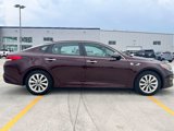 Used 2017 Kia Optima LX image 4