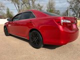 Used 2014 Toyota Camry LE image 5