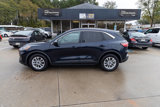 Used 2021 Ford Escape SE image 2