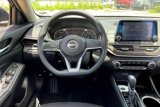 Used 2024 Nissan Altima 2.5 SV image 5
