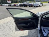 Used 2018 Kia Cadenza Technology image 6