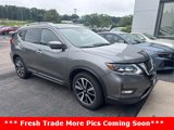 Used 2017 Nissan Rogue SL image 2