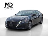 Used 2024 Nissan Altima 2.5 SV image 2