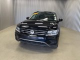 Used 2020 Volkswagen Tiguan S image 2