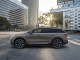 New 2025 Lincoln Corsair Reserve image 3