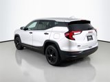 Used 2022 GMC Terrain SLE w/ LPO, Floor Liner Package image 5