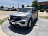 Used 2020 Ford Explorer XLT image 3