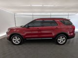 Used 2017 Ford Explorer XLT w/ Equipment Group 202A image 3