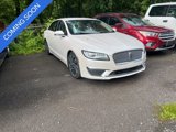 Used 2020 Lincoln MKZ w/ Convenience Package image 4
