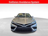 Used 2022 Toyota Camry SE image 2