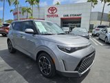 Used 2023 Kia Soul EX image 3