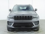 Used 2023 Jeep Grand Cherokee Altitude image 2