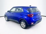 Used 2022 Hyundai Venue SE image 5