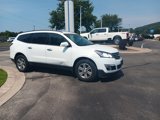 Used 2017 Chevrolet Traverse LT image 2