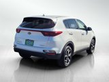 Used 2022 Kia Sportage LX image 5