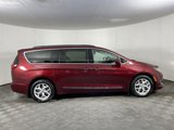 Used 2017 Chrysler Pacifica Touring-L w/ Tire & Wheel Group image 5