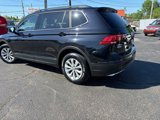 Used 2018 Volkswagen Tiguan S image 5