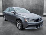 Used 2017 Volkswagen Jetta SE image 3