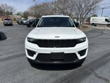 Certified 2023 Jeep Grand Cherokee Limited w/ Black Appearance Package image 4