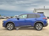 Used 2023 Nissan Rogue SV image 3
