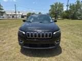 Used 2022 Jeep Cherokee Limited image 2