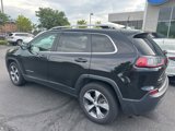 Used 2019 Jeep Cherokee Limited w/ Technology Group image 6