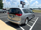 Used 2017 Chrysler Pacifica Touring-L w/ Tire & Wheel Group image 5
