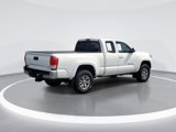 Used 2017 Toyota Tacoma SR5 image 3