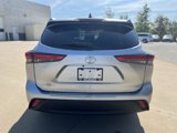 Certified 2022 Toyota Highlander LE image 4