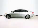 Used 2019 Ford Fusion SE image 4