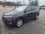 Used 2022 Chevrolet Equinox LT image 2