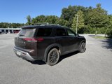 Used 2022 Nissan Pathfinder SL w/ SL Premium Package image 5