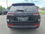 Certified 2023 Jeep Grand Cherokee Altitude image 6