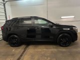 Used 2023 GMC Terrain SLE w/ Driver Convenience Package image 2