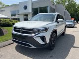 Certified 2022 Volkswagen Taos SE w/ Panoramic Sunroof Package image 2
