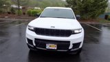 Used 2022 Jeep Grand Cherokee L Laredo image 3