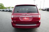 Used 2015 Chrysler Town & Country Touring image 5
