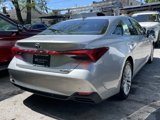 Used 2020 Toyota Avalon Limited image 4