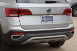 Certified 2022 Volkswagen Taos SE w/ Driver Assistance Package image 6